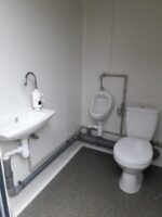 NZ4508 KONTENER SANITARNY PODWÓJNY 2 KABINY WC / WC + PISUAR 243x174x246 - obrazek 2