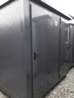 NZ4606 KONTENER SANITARNY PODWÓJNY 2 KABINY + PISUAR 243x175x227 - obrazek 2